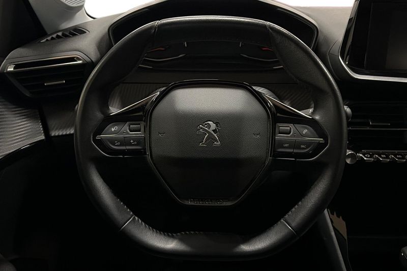 Peugeot 208 bild 16