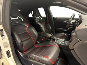 Mercedes AMG GT bild 12