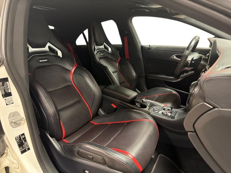 Mercedes AMG GT bild 12