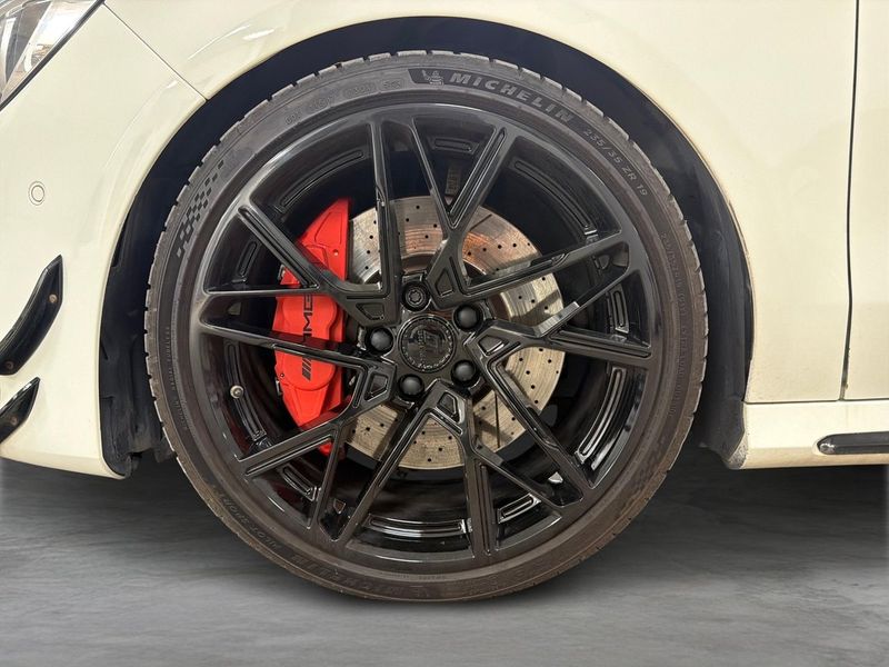 Mercedes AMG GT bild 37