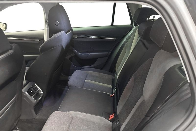 Skoda Octavia bild 6