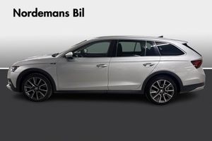 Skoda Octavia bild 2