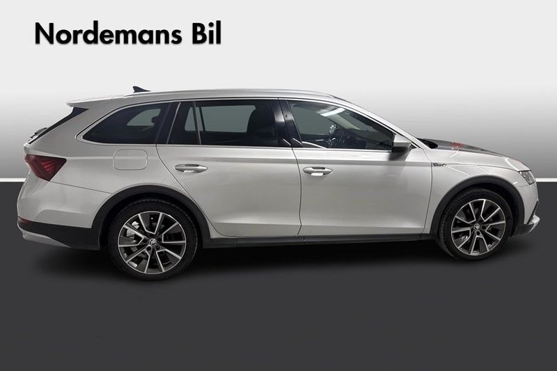 Skoda Octavia bild 4