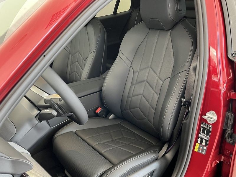 BMW i5 bild 6