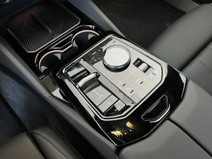 BMW i5 bild 10