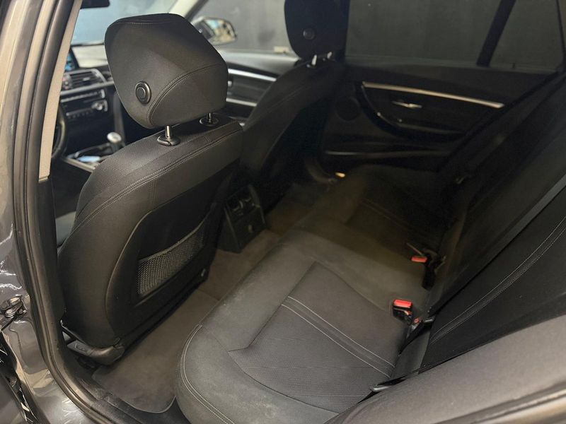 BMW 318 bild 16