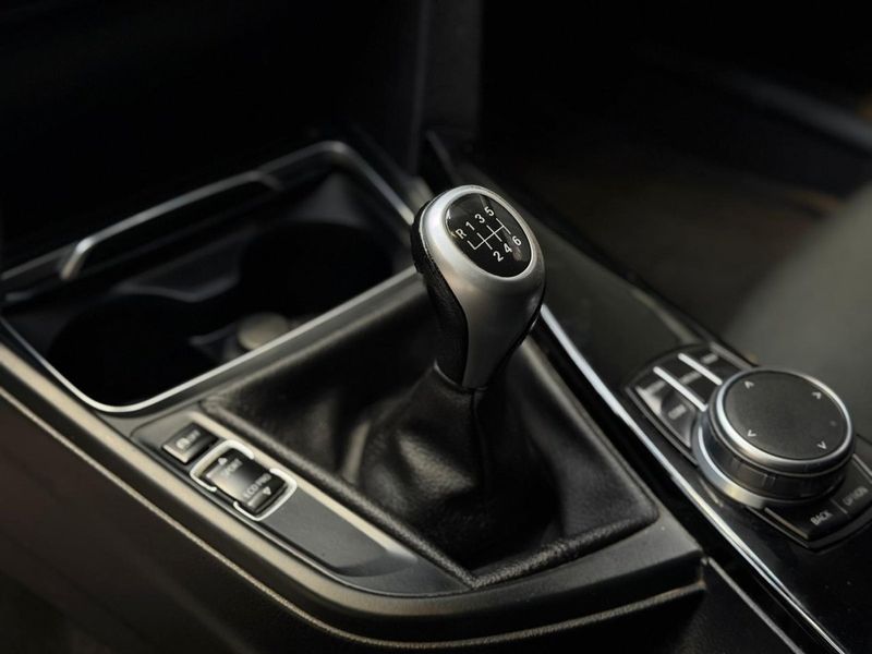 BMW 318 bild 12