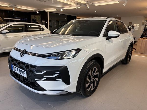 Volkswagen T-Roc NYA eTSi privatleasing fr. 3095kr SEPT ERBJUDANDE - 2027