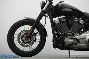 Harley-Davidson Street Bob bild 13