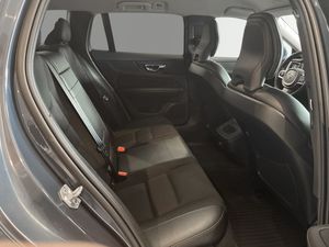 Volvo V60 bild 8