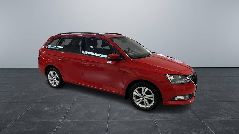 Skoda Fabia bild 2
