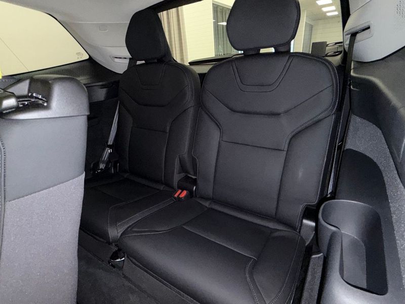Volvo EX90 bild 21