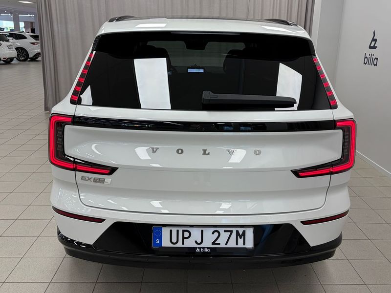 Volvo EX90 bild 23