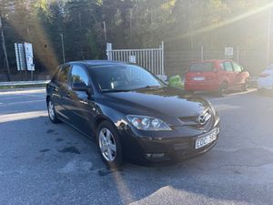 Mazda 3 bild 1