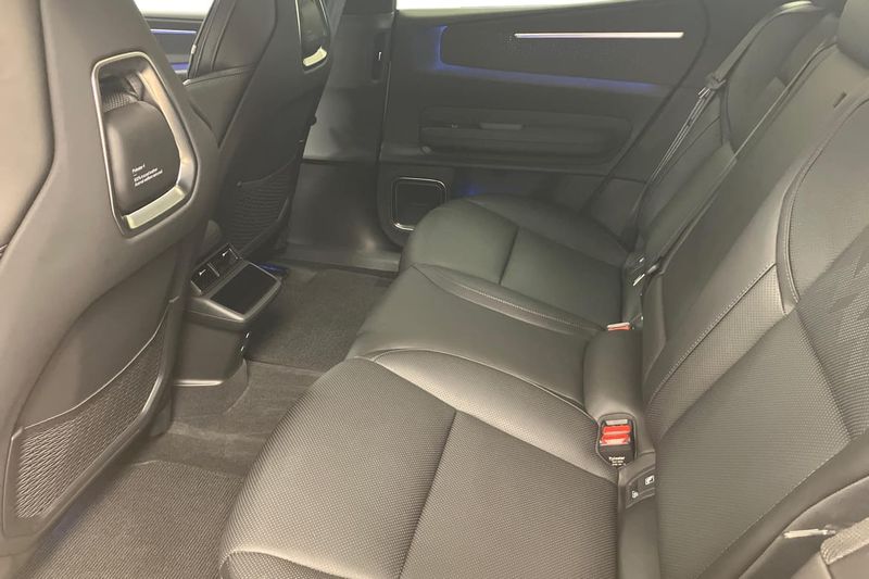 Polestar 4 bild 15