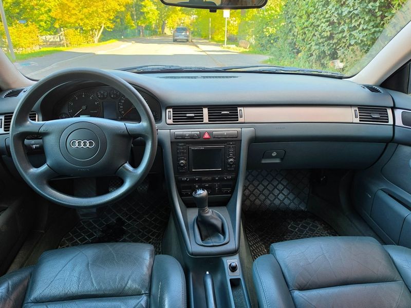 Audi A6 bild 8