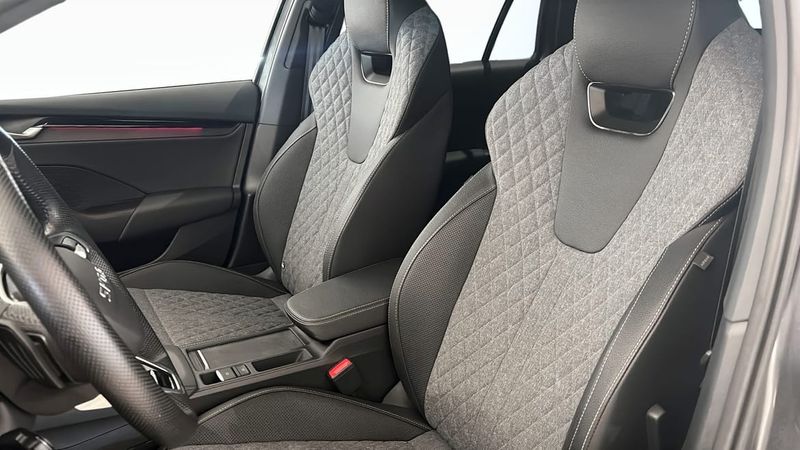 Skoda Octavia bild 7