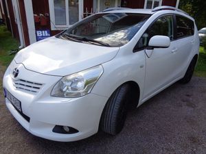 Toyota Verso bild 3