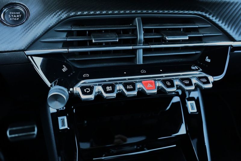 Peugeot 2008 bild 16