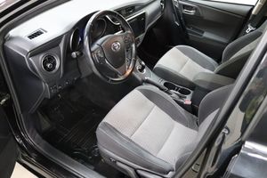 Toyota Auris bild 12
