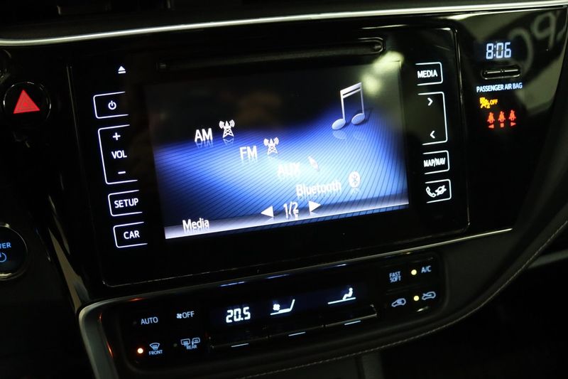 Toyota Auris bild 17