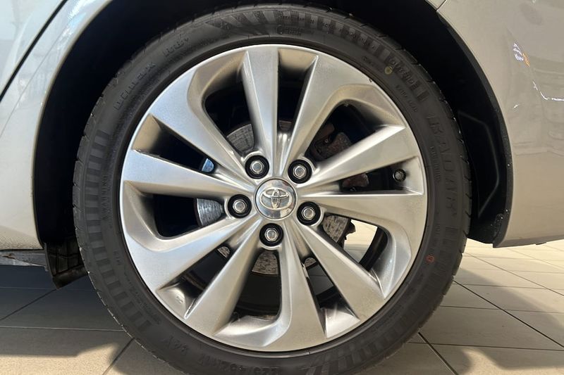 Toyota Auris bild 5