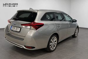 Toyota Auris bild 3