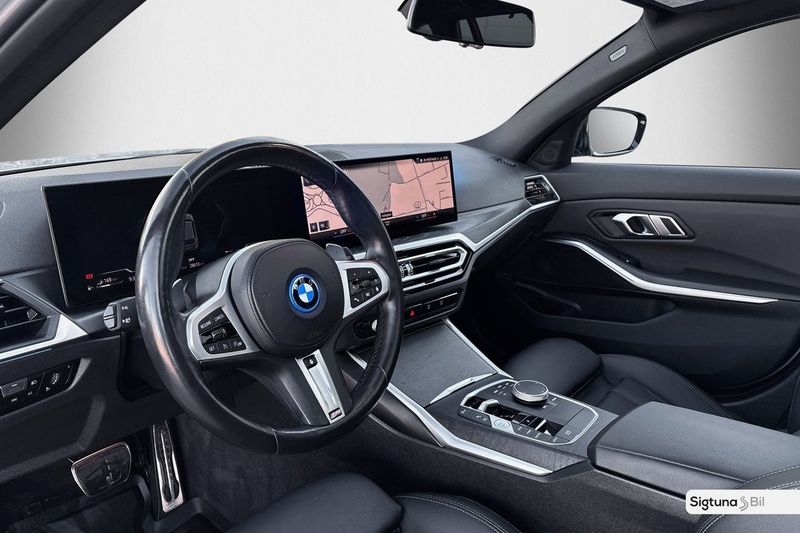 BMW 330 bild 11