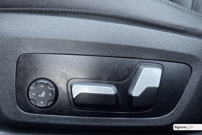 BMW 330 bild 15