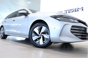 Volkswagen Passat bild 4