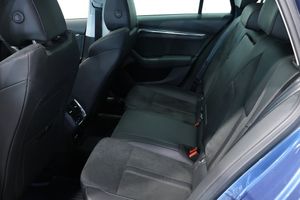 Skoda Octavia bild 8
