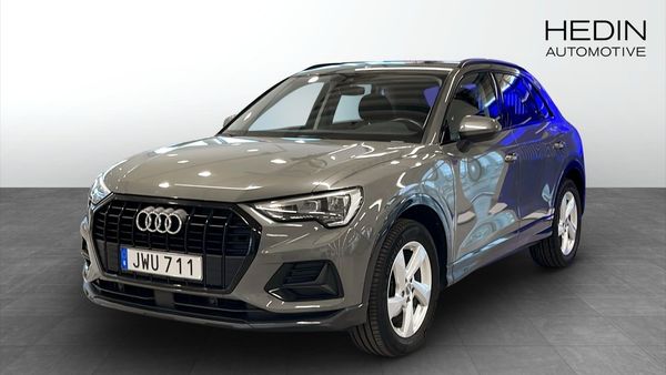 Audi Q3 35 TFSI S Tronic, 150hk Ny Servad - 2020