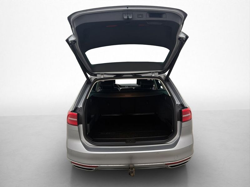 Volkswagen Passat bild 23