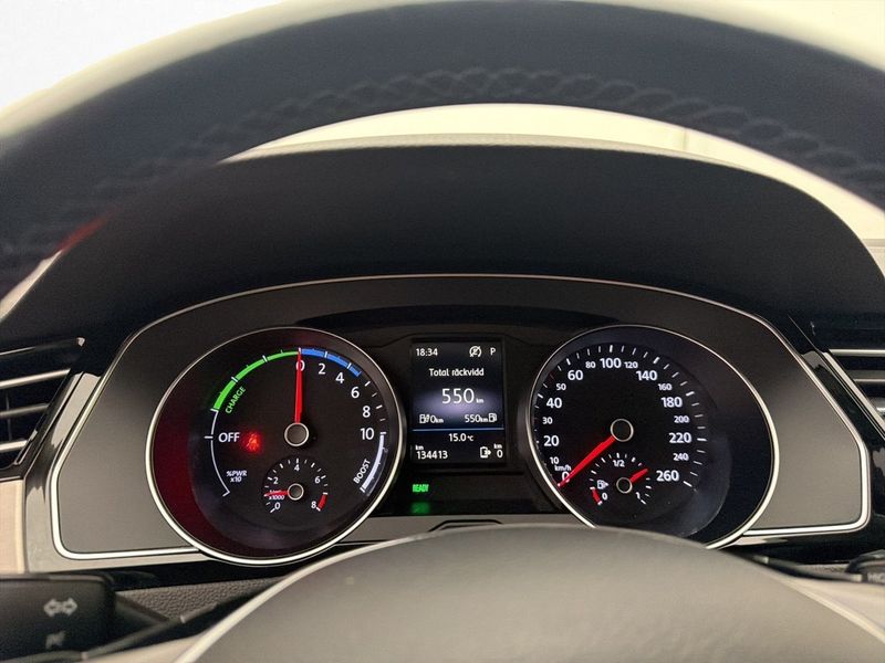 Volkswagen Passat bild 15