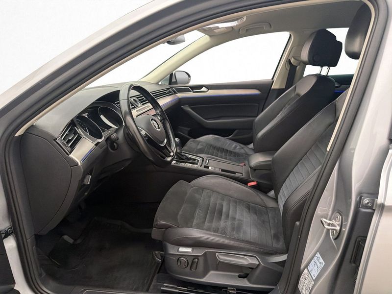 Volkswagen Passat bild 9