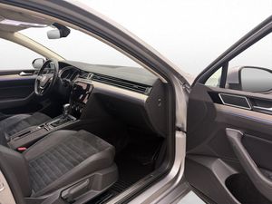 Volkswagen Passat bild 12