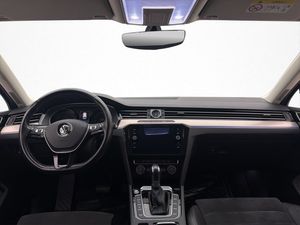 Volkswagen Passat bild 14