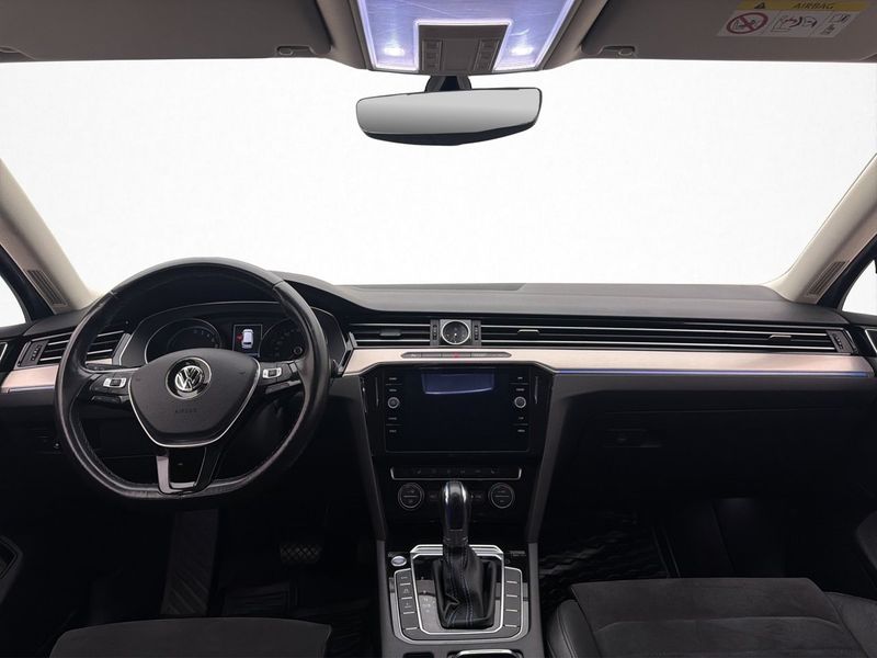 Volkswagen Passat bild 14