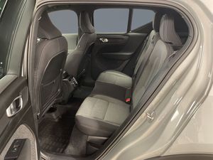 Volvo XC40 bild 8