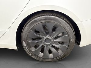 Tesla Model 3 bild 28