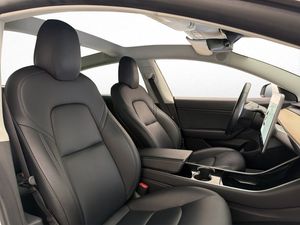Tesla Model 3 bild 25