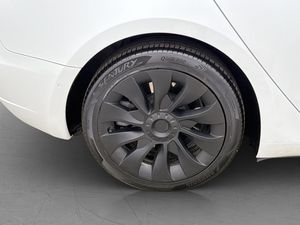 Tesla Model 3 bild 29