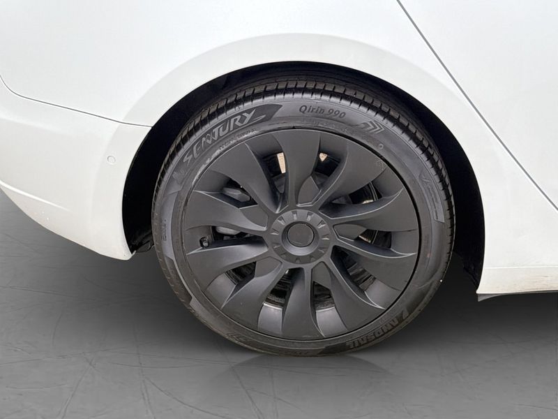 Tesla Model 3 bild 29