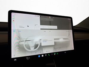 Tesla Model 3 bild 19