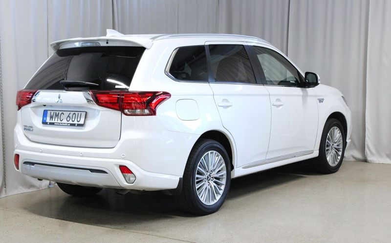 Mitsubishi Outlander bild 2