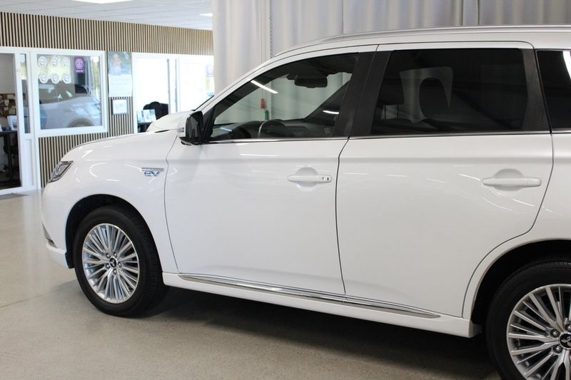 Mitsubishi Outlander bild 12