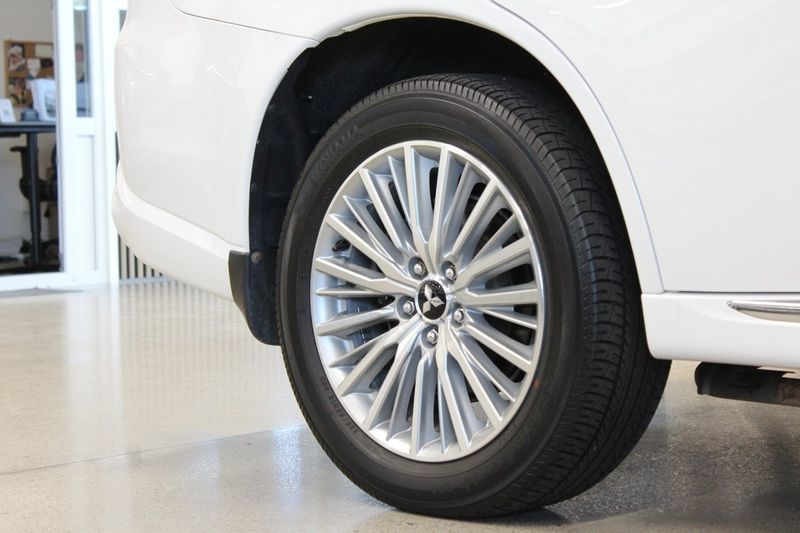 Mitsubishi Outlander bild 11