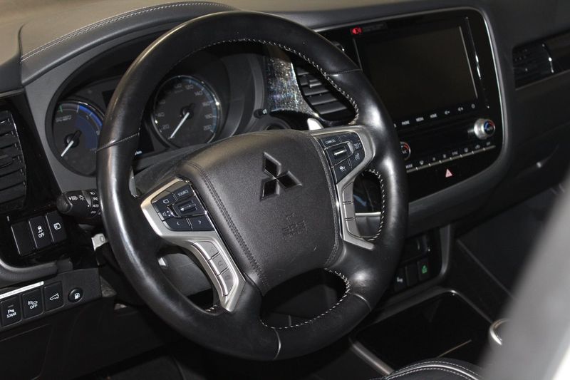 Mitsubishi Outlander bild 27