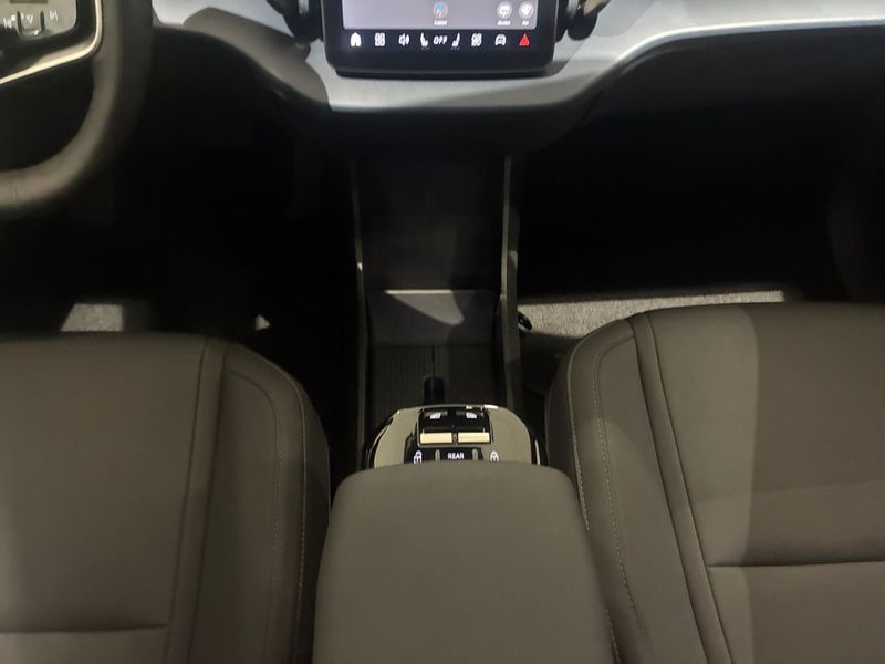 Volvo EX30 bild 12