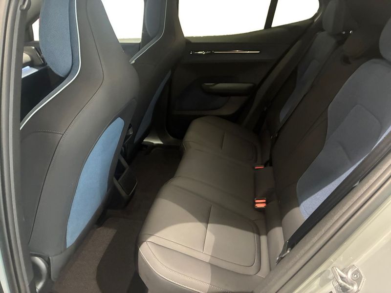 Volvo EX30 bild 6